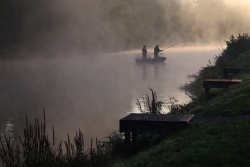 Pêcheurs dans la brume