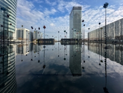 La Défense (2)