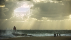 Trouée dans la tempête