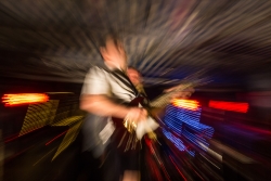Le gnom à la basse