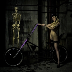 Bike-Girl