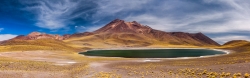 Lacune dans le désert d'Acatama