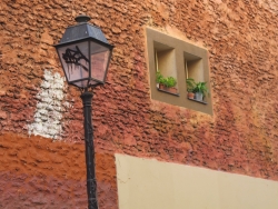 Mur... Mur...