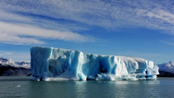 Iceberg sur le lac Argentine
