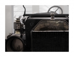 Tin Lizzie