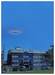 O.V.N.I. sur la ville ! Je l'ai vu...