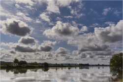 rives et ciel