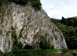 La grotte abandonnée