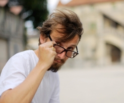 Lorànt Deutsch au naturel