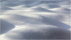 Neige, forme et ombre